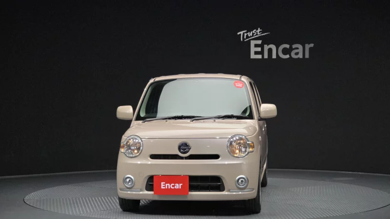 Daihatsu MIRA