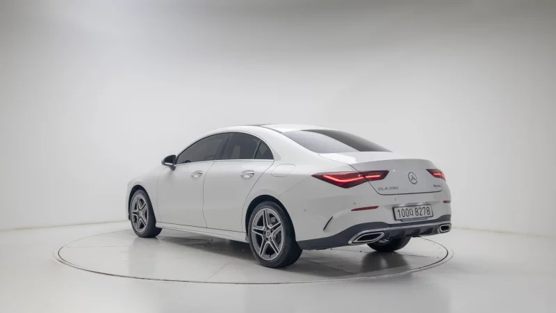 Mercedes-Benz CLA-Class