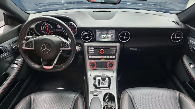 Mercedes-Benz SLC-Class