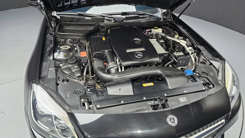 Mercedes-Benz SLC-Class