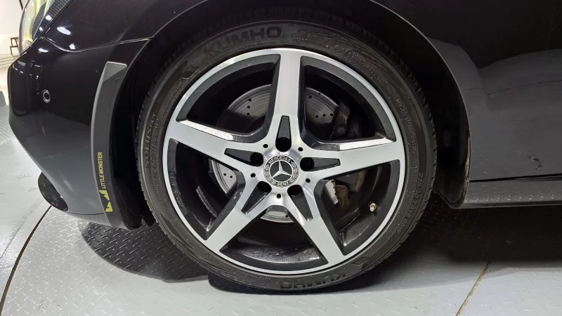 Mercedes-Benz SLC-Class