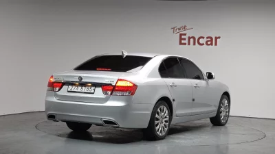 SsangYong Chairman W