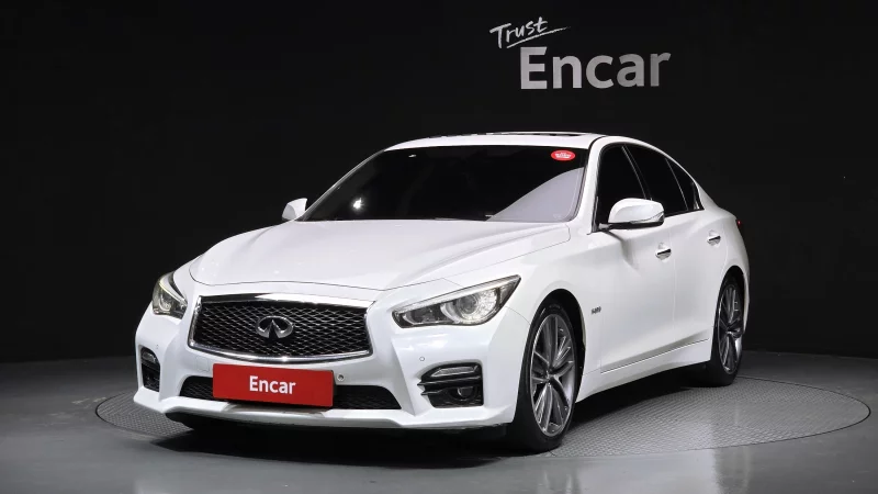 Infiniti Q50