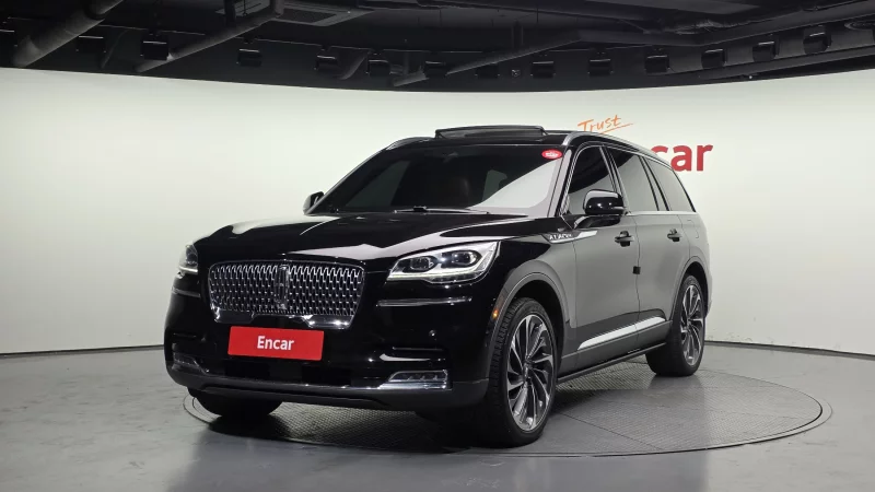Lincoln Aviator