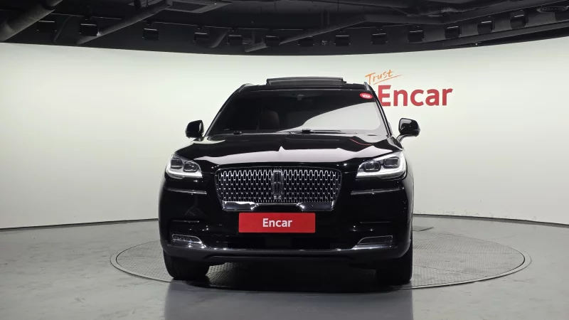 Lincoln Aviator