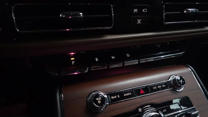 Lincoln Aviator