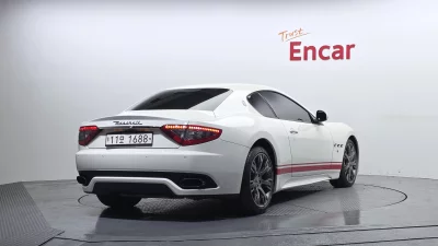 Maserati GRANTURISMO