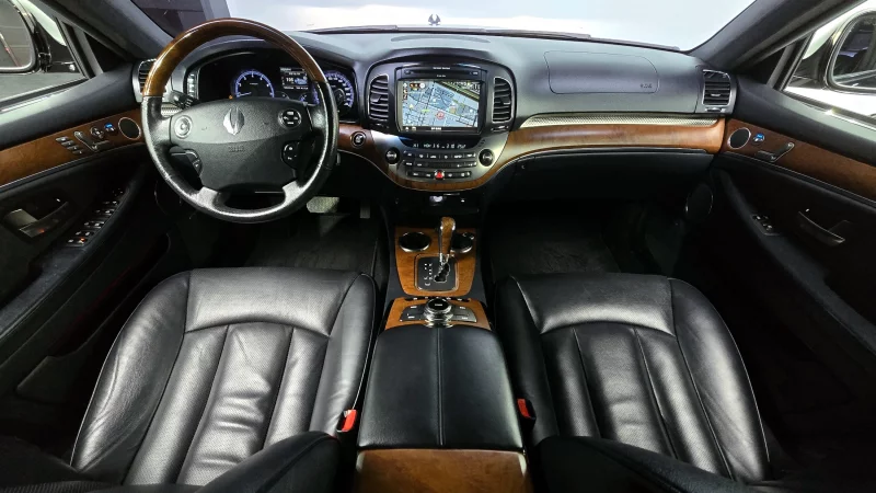 SsangYong Chairman W