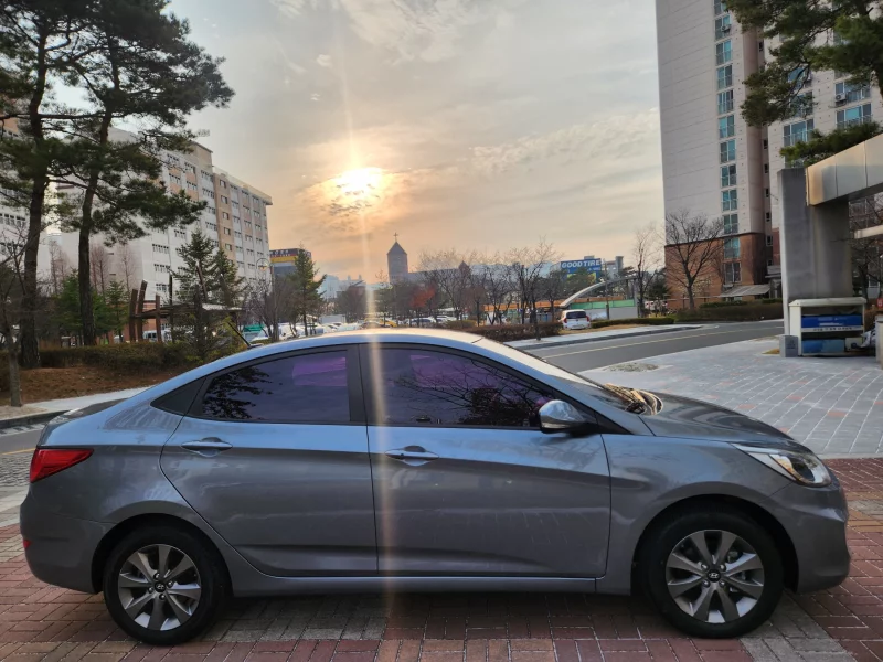 Hyundai Accent