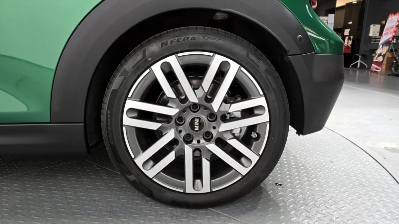 MINI Cooper Convertible