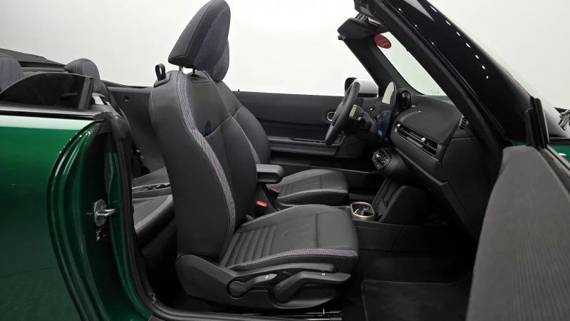 MINI Cooper Convertible