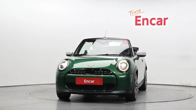 MINI Cooper Convertible
