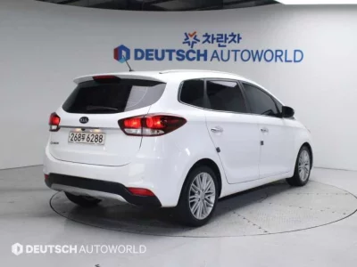 Kia Carens