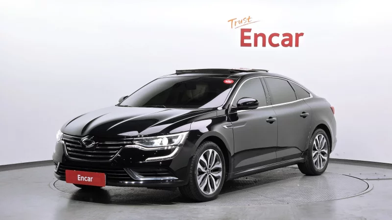 Renault SM6