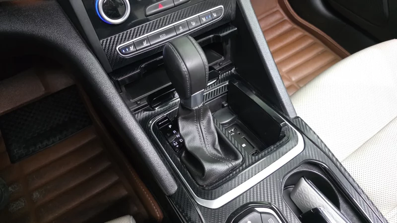 Renault SM6
