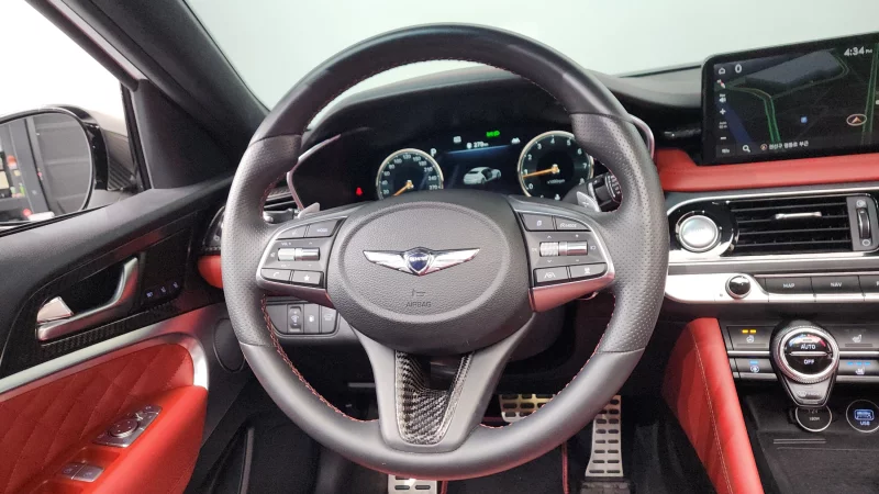 Genesis G70