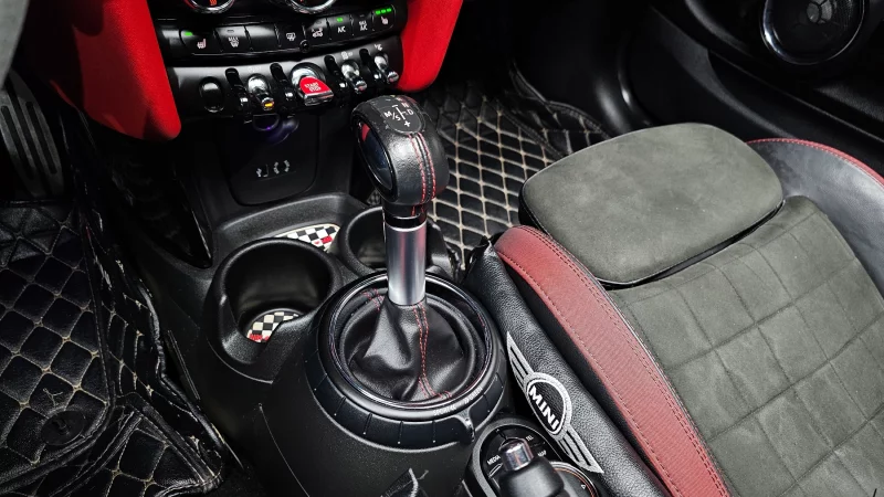 MINI Hatch