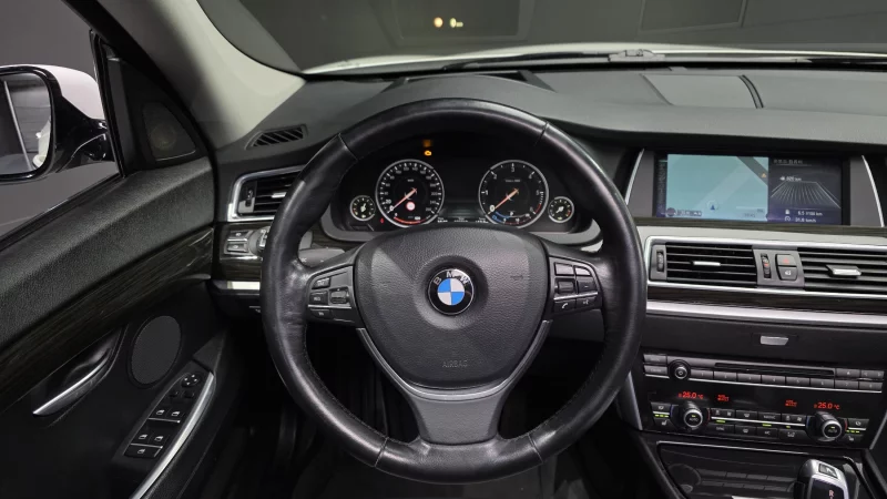 BMW 5-Series Gran Turismo
