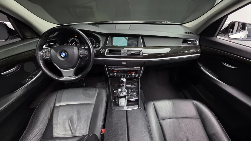 BMW 5-Series Gran Turismo