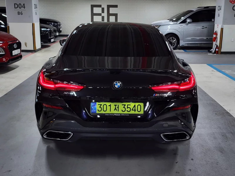 BMW 8-Series