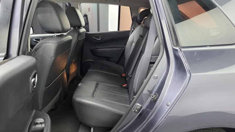 Renault QM5