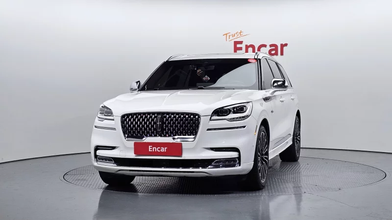 Lincoln Aviator