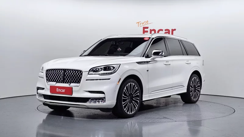 Lincoln Aviator