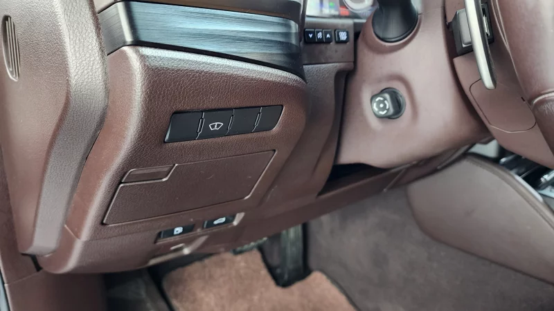Lexus ES300h