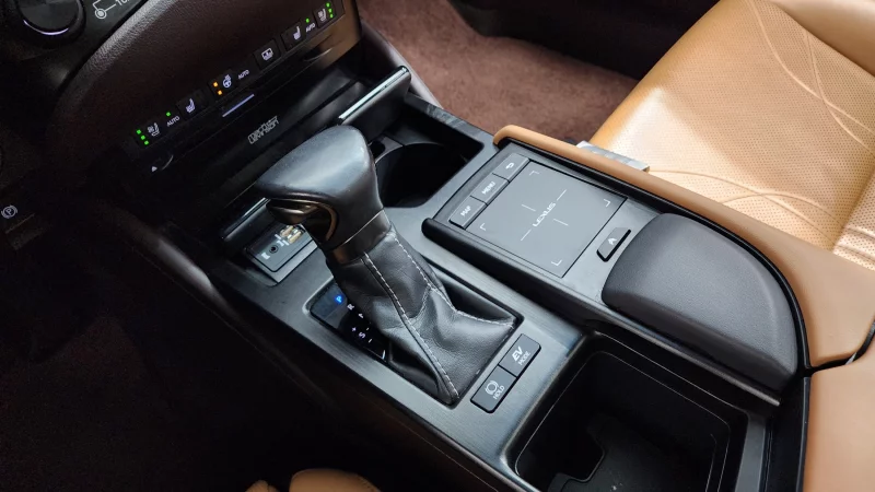 Lexus ES300h