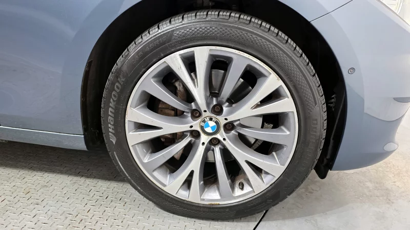 BMW 5-Series Gran Turismo