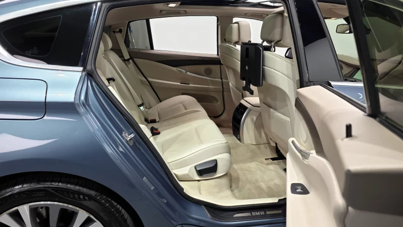 BMW 5-Series Gran Turismo