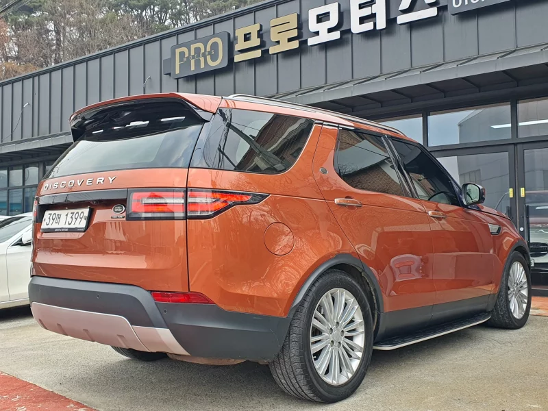 Land Rover DISCOVERY