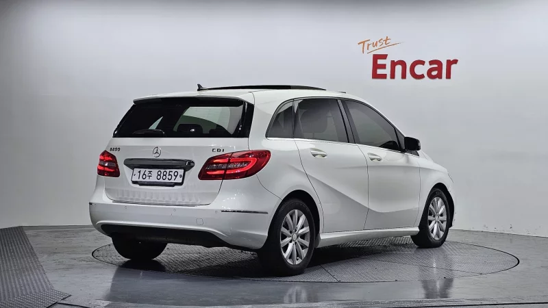 Mercedes-Benz B-Class