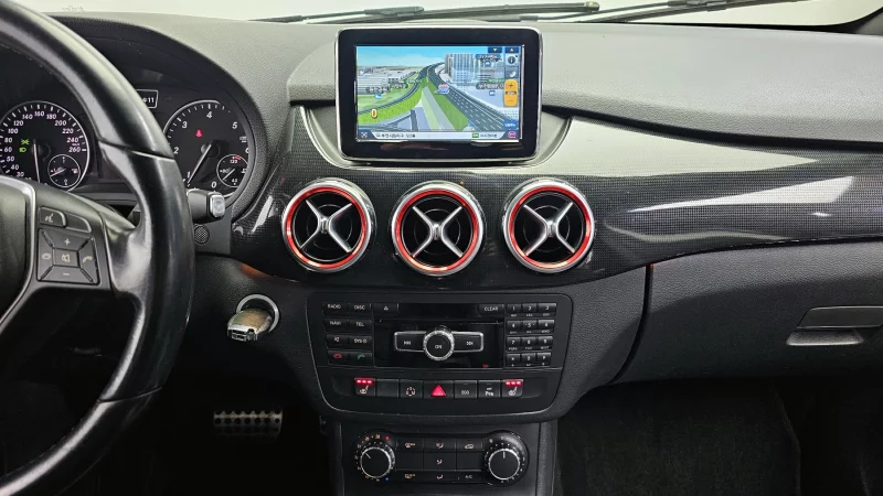 Mercedes-Benz B-Class