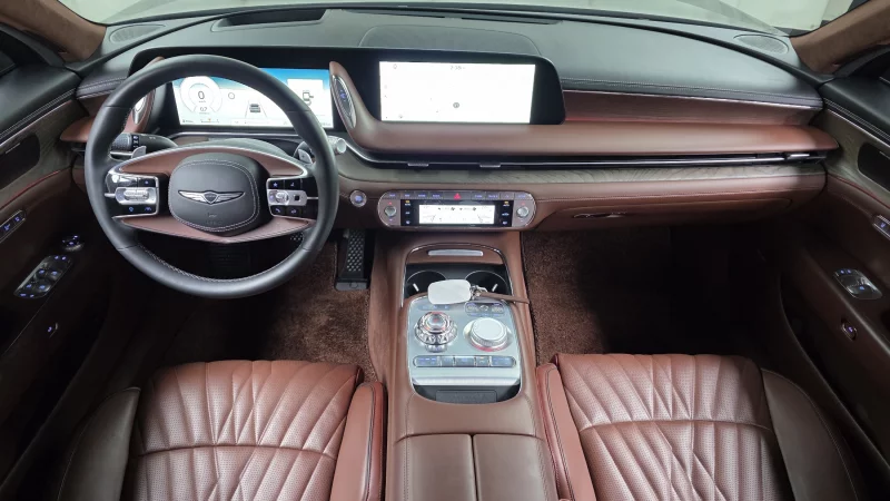 Genesis G90