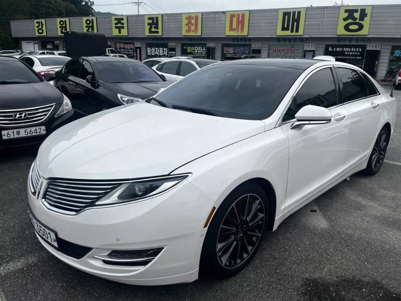 Lincoln MKZ