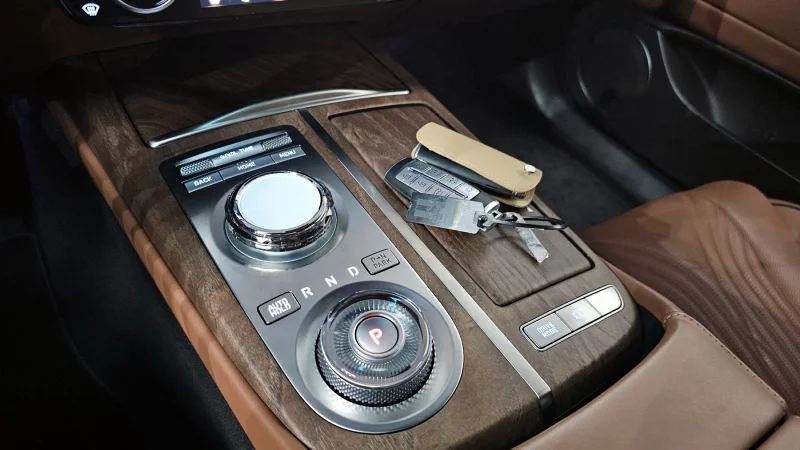 Genesis G80