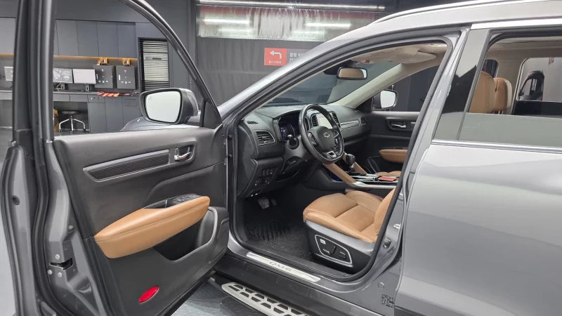 Renault QM6