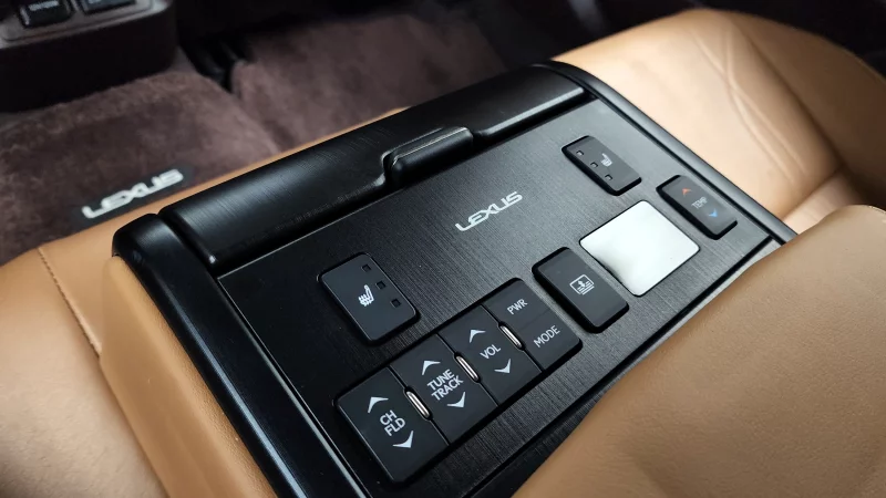 Lexus ES300h