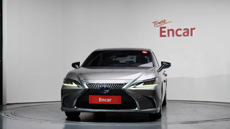 Lexus ES300h