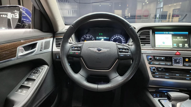 Genesis G80