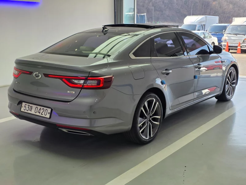 Renault Samsung SM6
