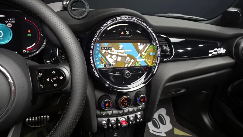 MINI Cooper Convertible