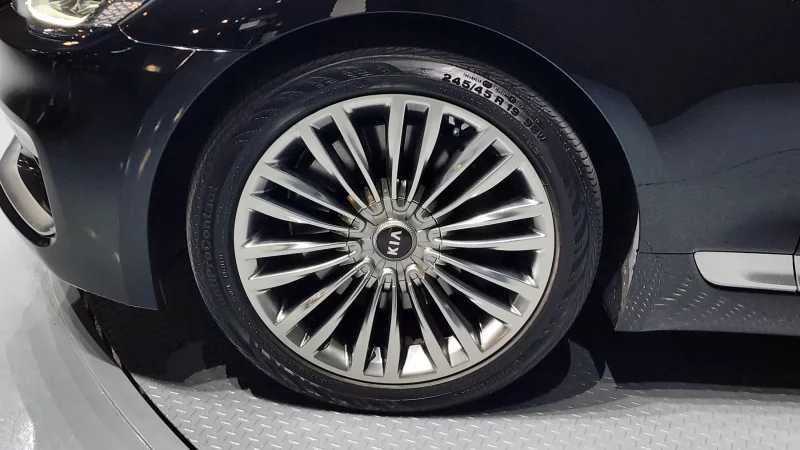 Kia K9