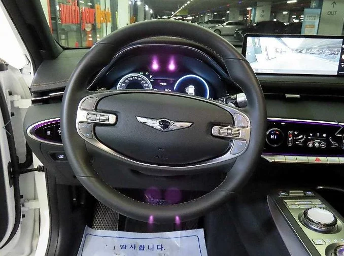 Genesis GV70