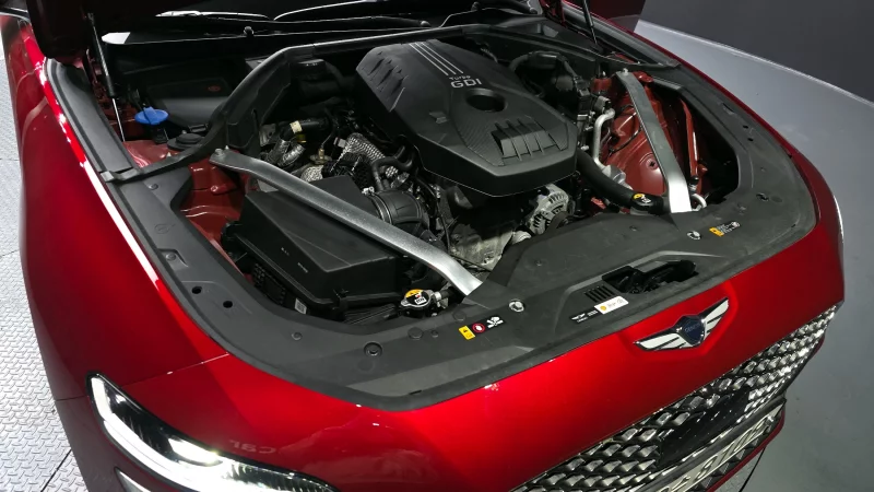 Genesis G70