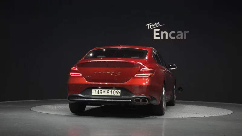 Genesis G70