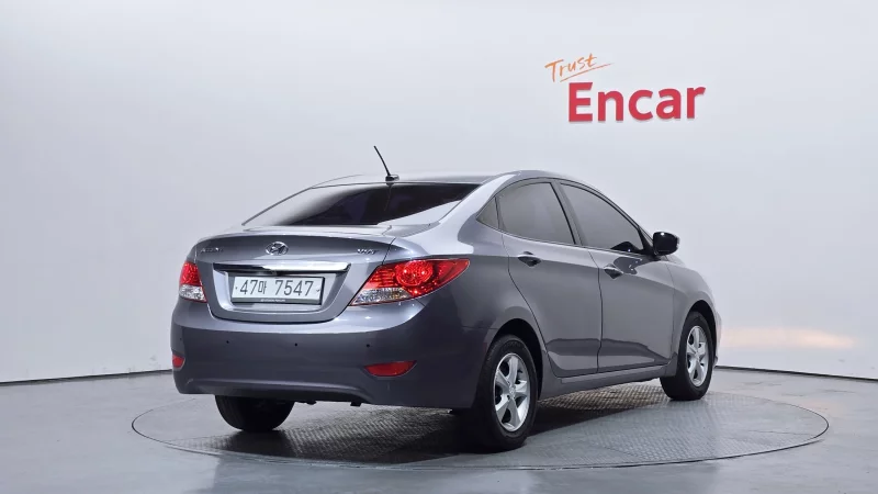 Hyundai Accent