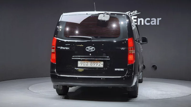 Hyundai Grand Starex