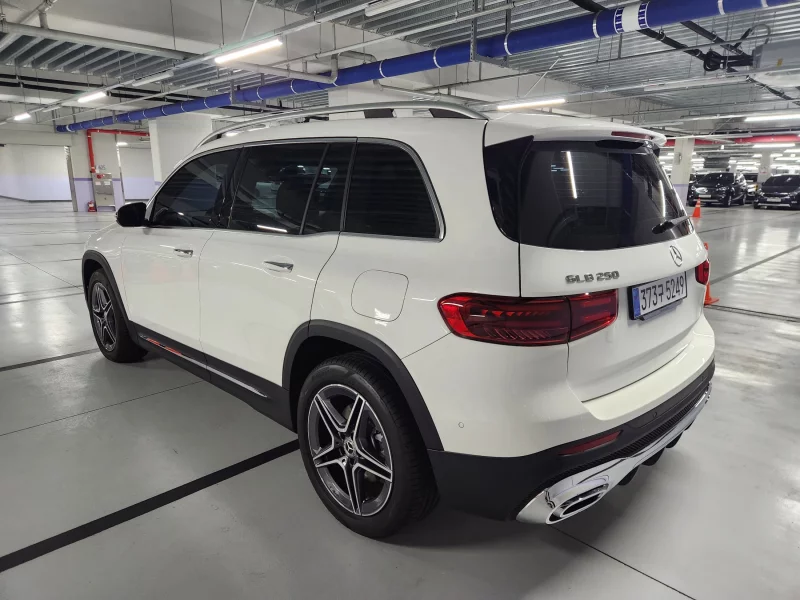 Mercedes-Benz GLB-Class